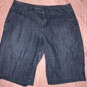 Boy shorts